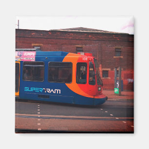 Imã Tram, na rua