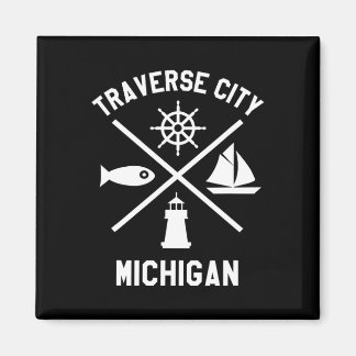 Imã Traverse City Norte Michigan Tee Sailing Boaty
