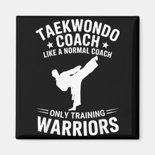 Imã Treinador de Taekwondo Como Um Treinador Normal So