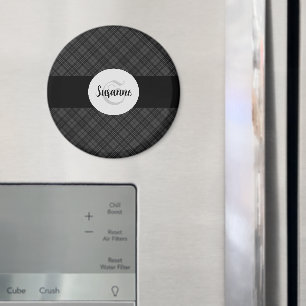 Imã Trendy Black White Tartan Personalize Monograma