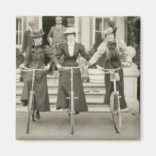 Imã Três mulheres em bicicletas, 1900s adiantados