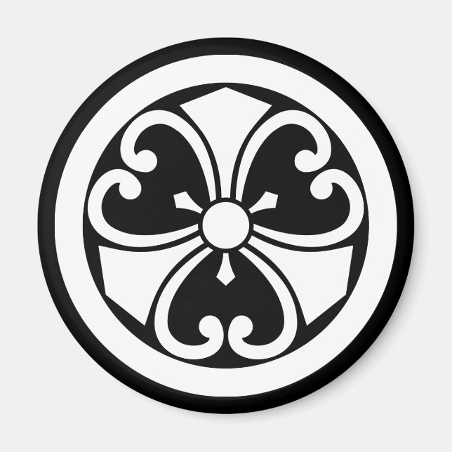 Imã Trevo de madeira com videiras de espadas (Frente)