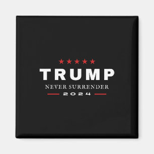Imã Trump Nunca Rende Tee Patriótico Maga 2024