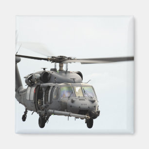 Imã Um HH-60 pavimenta o helicóptero do falcão