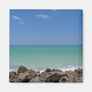 Imã Um Lixo Nas Rochas