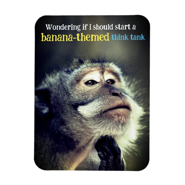 Ímã Um macaco pensativo pensando em uma citação engraç (Vertical)