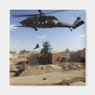 Imã Um rappels de um HH-60 2