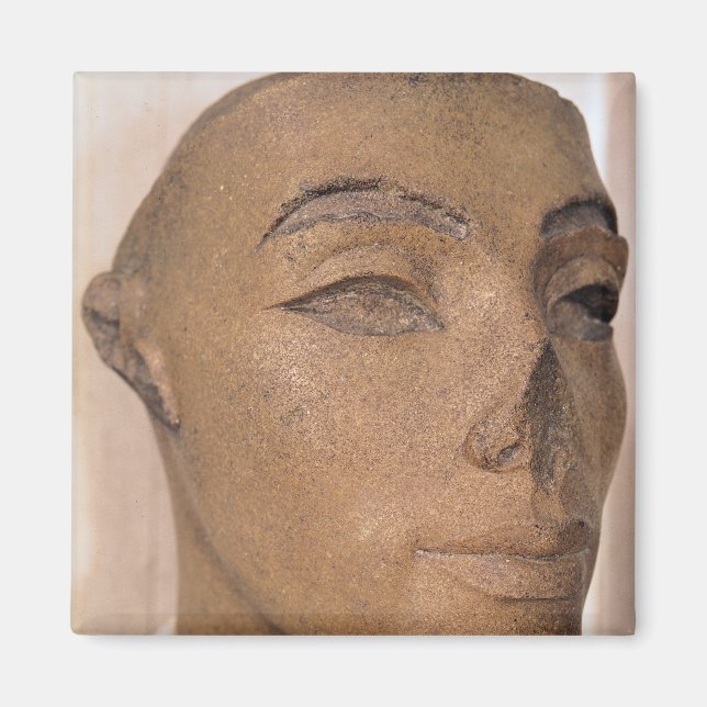 Imã Uma cabeça real, possivelmente de Nefertiti, (Frente)