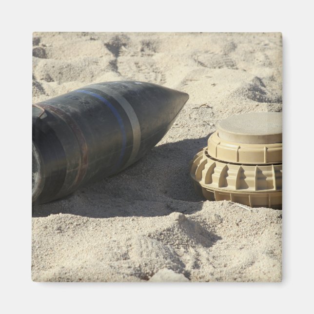 Imã Uma exibição estática de um shell de ordem convert (Frente)