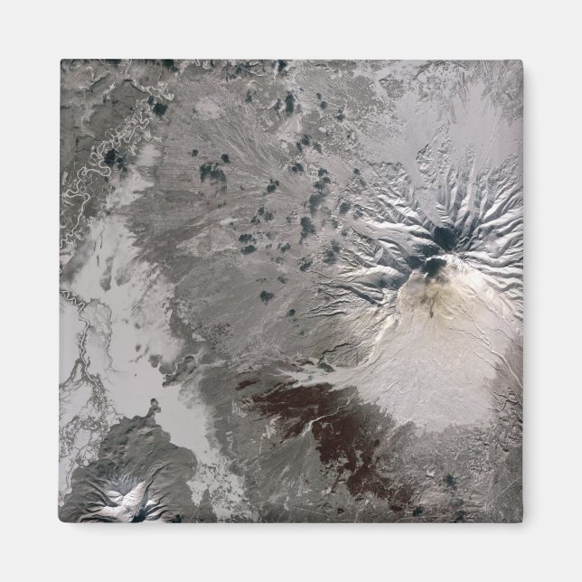 Imã Uma pluma rica em cinzas sobe (Frente)