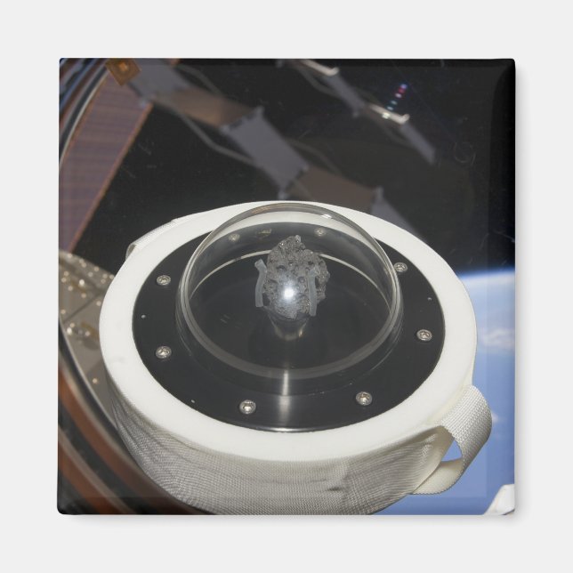 Imã Uma rocha de lua 3 (Frente)