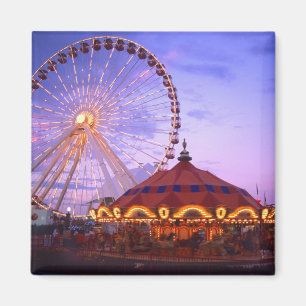 Imã Uma roda gigante e carrossel no Navy Pier em