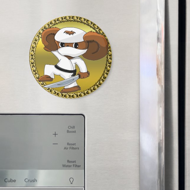 Imã Urso Cheburashka, bonitinho e engraçado, com espad (In Situ (Fridge))