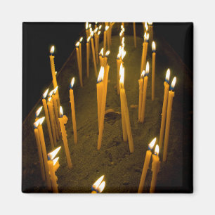 Imã Velas acesas em uma igreja, Armênia