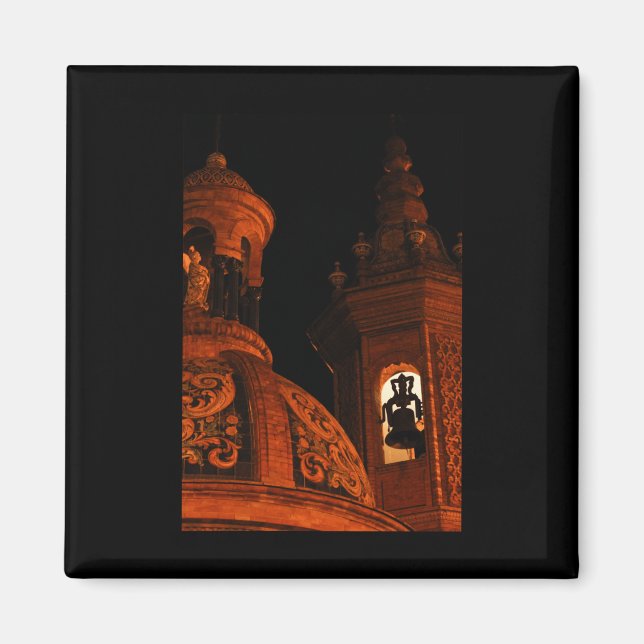 Imã Vertical na Torre Triana Bell (Frente)