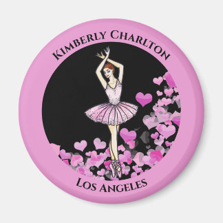 Imã Vestido Rosa Ballerina com fundo negro de coração