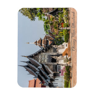 Ímã Viaharn em Wat Chedi Luang, Chiang Mai, Tailândia