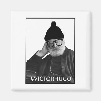 Imã Victor Hugo Hipster Magnet