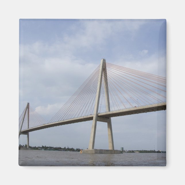 Imã Vietnã, Ho Chi Minh City aka Saigon). Delta (Frente)