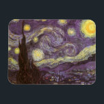 Ímã Vincent van Gogh - Noite Estrelada<br><div class="desc">Starry Night (1889), por Vincent van Gogh, é um apos impressionismo de pintura paisagística de arte. Uma vista de uma cidade num vale à noite com as nuvens a girar, as estrelas a brilhar e uma bela lua ouro amarela. Foi pintado durante o dia pela memória e é a pintura...</div>