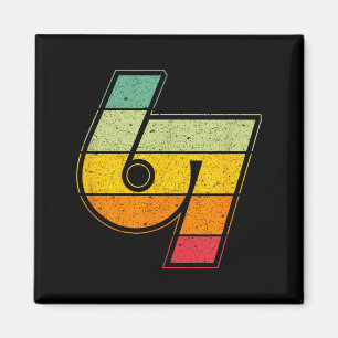 Imã Vintage 6 7 Meme Seis Sete Logotipo Namaste Engraç