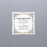 Imã Vintage Deco Art Legant Black White Casamento Dour<br><div class="desc">Esse estilo design desenhar inspira-se no movimento Art Deco do 1920 e dos anos 1930, caracterizado por formas geométricas, sotaques dourados, formas pretas e brancas e fontes elegantes. Um tema de casamento preto e branco é uma escolha clássica e eterno. Combina elegância e simplicidade, criando uma atmosfera sofisticada. O contraste...</div>