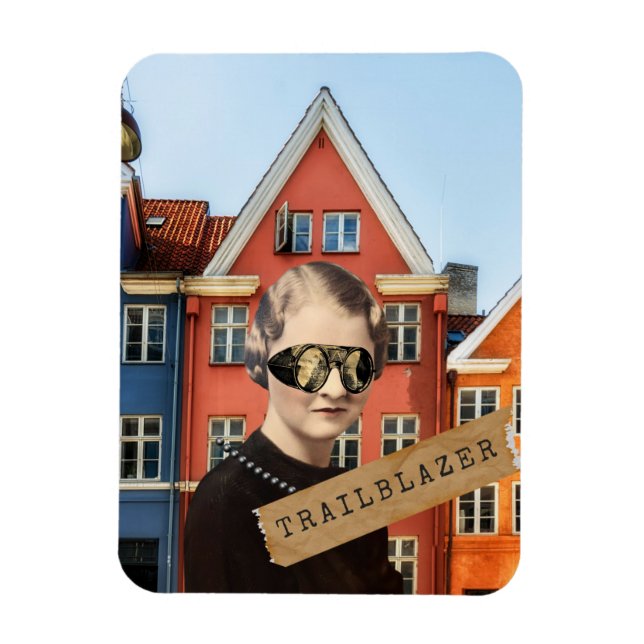 Ímã Vintage Woman Trailblazer Kitsch Alterou Art (Vertical)