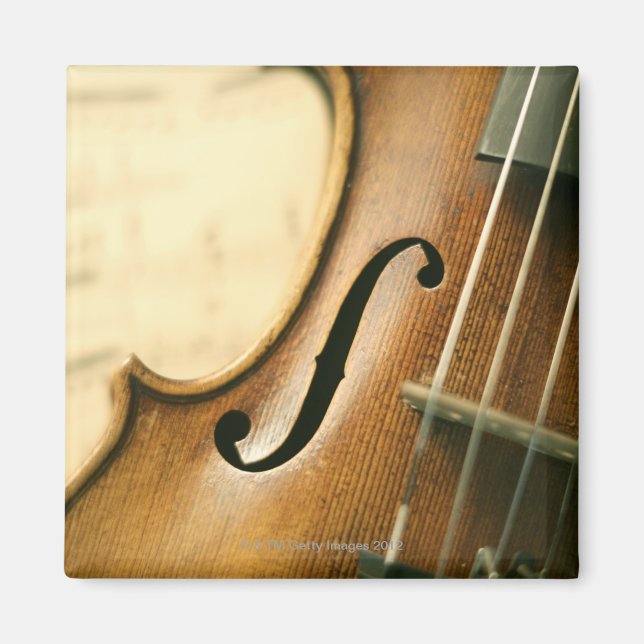 Imã Violino detalhado (Frente)