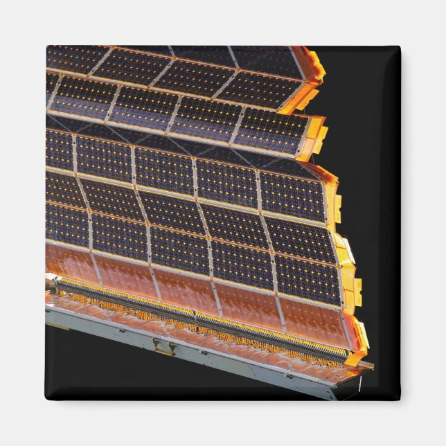 Imã Vista aproximada das matrizes solares (Frente)