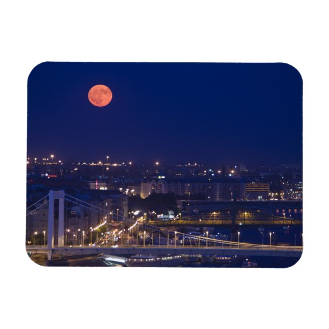 Ímã Vista da Bacia dos Pescadores ao lado de Matyas (Horizontal)