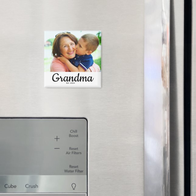 Imã Vovó Estabelecida em Letra Preta (In Situ (Fridge))