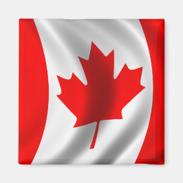 Imã Waving Canadian Flag