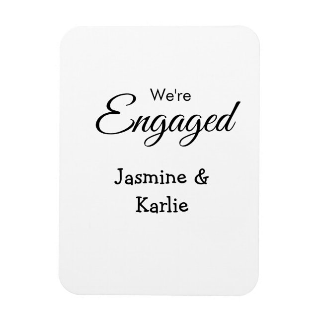 Ímã We are engaged couple name romantic stylish simple (Vertical)
