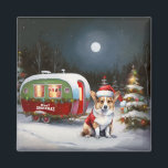 Imã Winter Corgi Caravan Christmas Adventure<br><div class="desc">Adotar a magia de uma noite de inverno nevada enquanto uma caravana desliza graciosamente através da paisagem iluminada pela lua. A beleza serena da neve escutadora e o brilho encantador da lua criam uma cena cativante,  prometendo uma aventura inesquecível de Natal cheia de calor,  alegria e memórias queridas.</div>