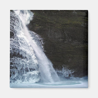 Imã Wonderland de inverno em Horsetail Falls Magnet