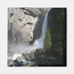 Imã Yosemite Lower Falls do Parque Nacional de Yosemit