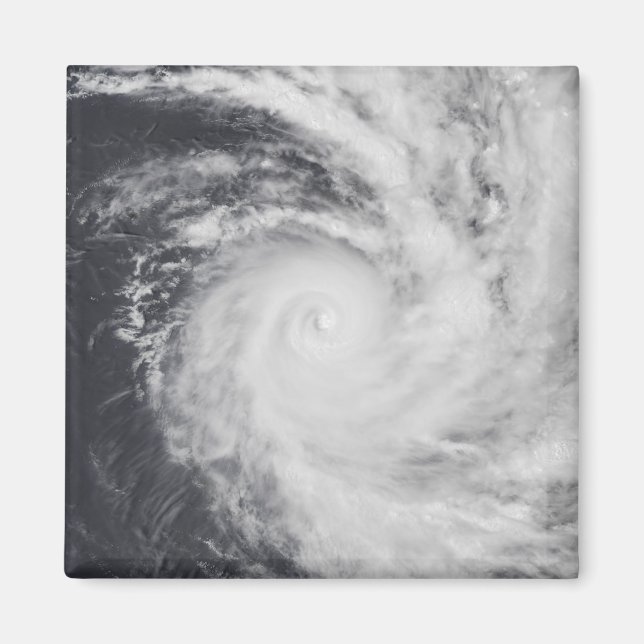 Imã Zoe do Ciclone no Oceano Pacífico Sul (Frente)