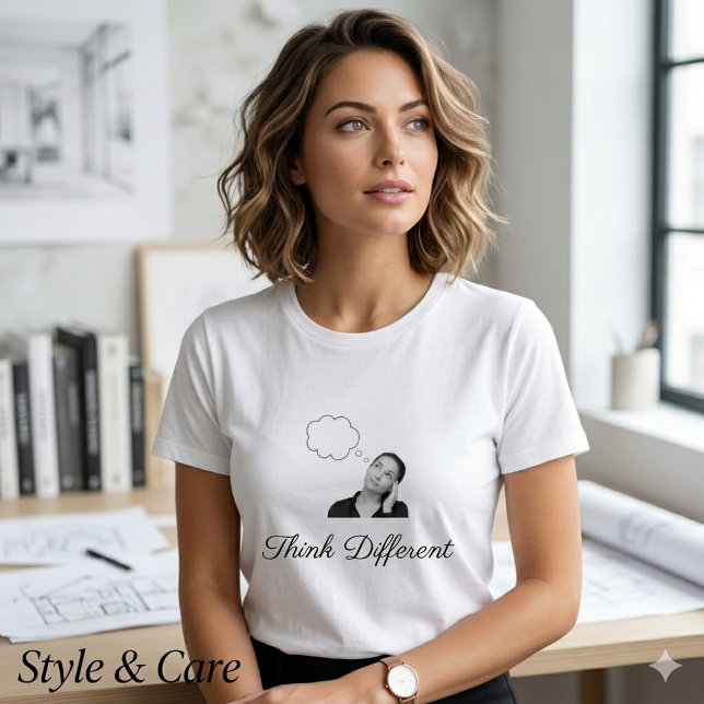 Imagem Gráfica com Slogan Pense Diferente (Think Different Slogan Image Graphic Tri-Blend Shirt)