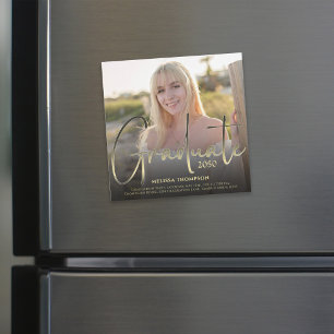 Imagem Preta Simples e Magnética Dourada de Script