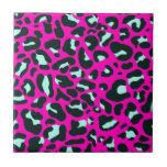 Impressão em animais Leopardo Cor-de-Rosa Moderna<br><div class="desc">Sempre tende cor sólida rosa quente. Safari selvagem e impressão animal selvagem. Pequena e fina gueparda moderna,  a pele-leopardo impressa em branco e menta pastel e cor rosa. Pequena impressão animal de leopardo chita.</div>