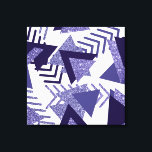 Impressão Em Tela abstrato Legal dos anos 80 | Paixão Púrpura Padrão<br><div class="desc">pop de-arte moderna geométrica moderna do na moda Chic moderno, em uma divertida paleta de amante roxo ultravioleta celebrando os anos 90 e 1980 com gráficos retrô totalmente incríveis. O estilo Memphis aleatório dos anos 80 e 90 incluiu padrões sem costura de zigmas e formas de triângulo em pastéis brilhantes....</div>