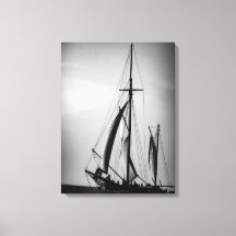 Aruba à vela em preto e branco (retrato)