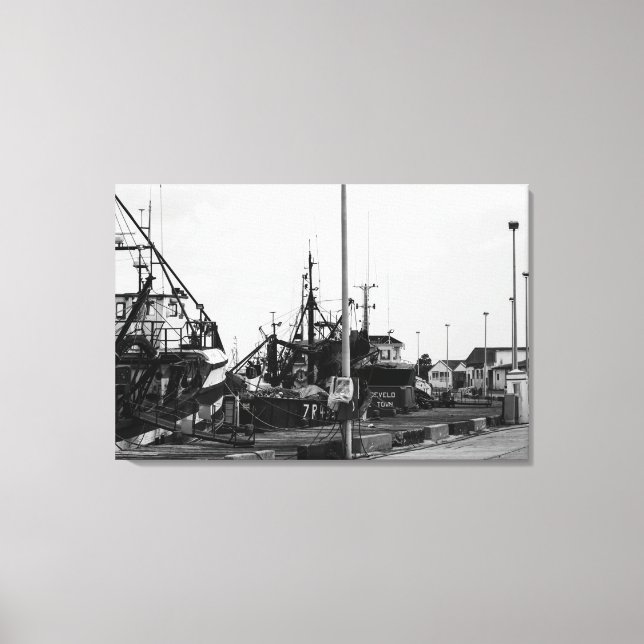 Impressão Em Tela Barcos Monocromáticos Pretos E Brancos (Frente)