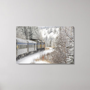 Impressão Em Tela Canadá, Alberta. Trem de neve da VIA Rail entre