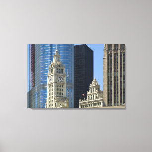 Impressão Em Tela Chicago, Wrigley Building com Trump Hotel &