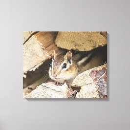 Impressão Em Tela Chipmunk numa pilha de madeira