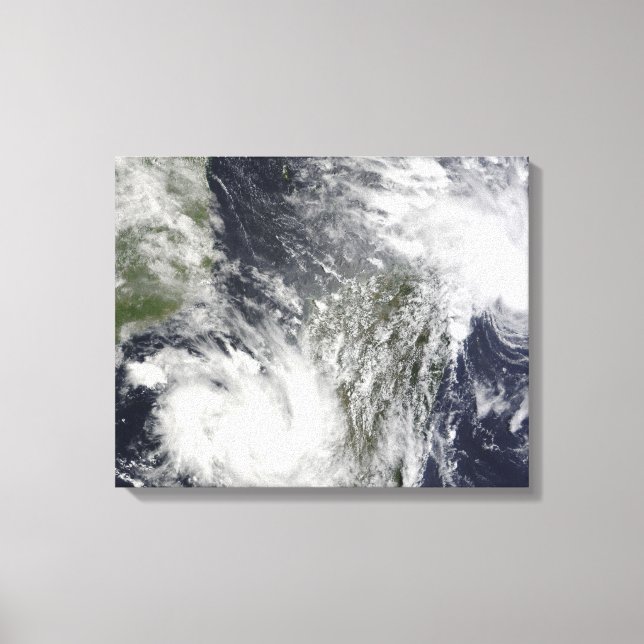 Impressão Em Tela Ciclones tropicais Eric e Fanele (Frente)