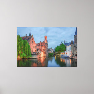 Impressão Em Tela Cidade antiga e torre de Belfry à noite em Bruges