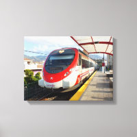 Comboio Renfe na estação de Los Boliches, Costa de