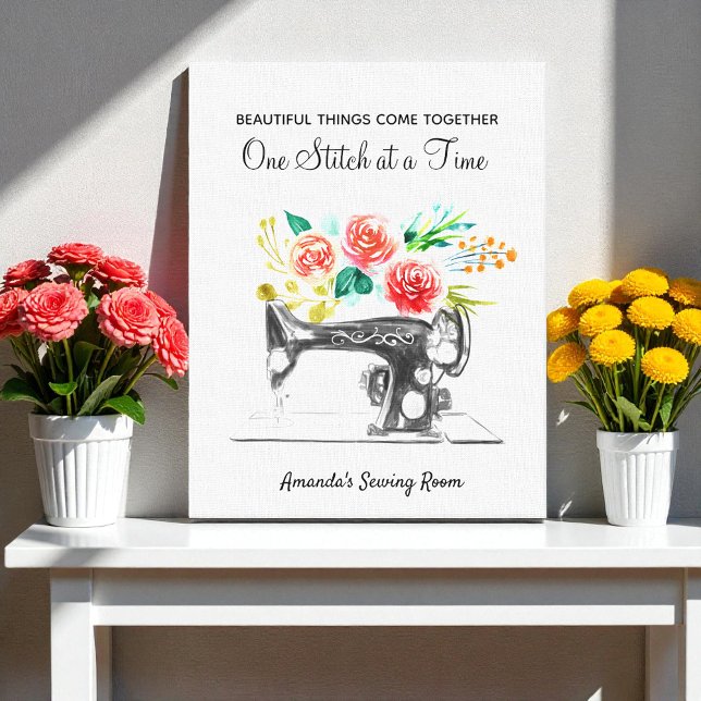 Impressão Em Tela Cota Branca Preta Da Máquina De Costura (Criador carregado)